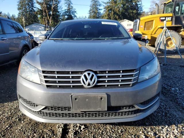 2015 Volkswagen Passat SE