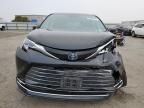 2022 Toyota Sienna Limited