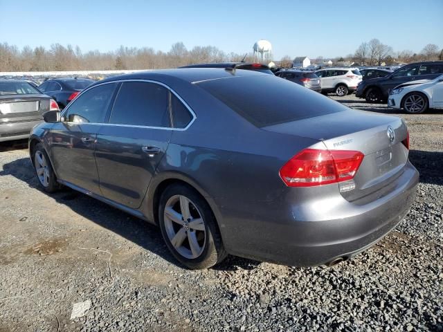 2014 Volkswagen Passat SE