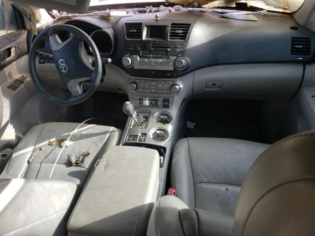 2010 Toyota Highlander SE