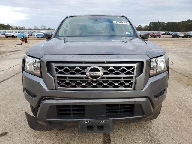 2022 Nissan Frontier S