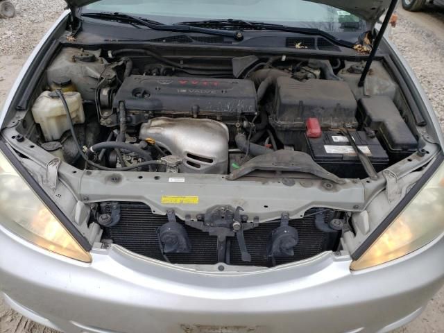 2004 Toyota Camry LE