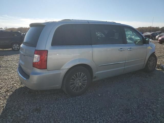 2011 Chrysler Town & Country Limited