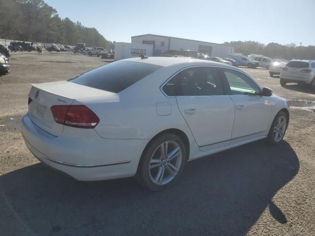 2013 Volkswagen Passat SEL