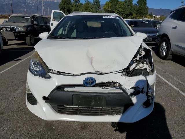 2015 Toyota Prius C