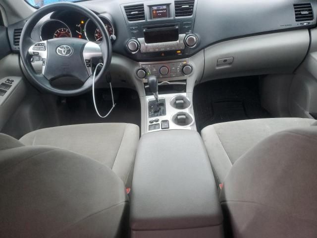 2011 Toyota Highlander Base