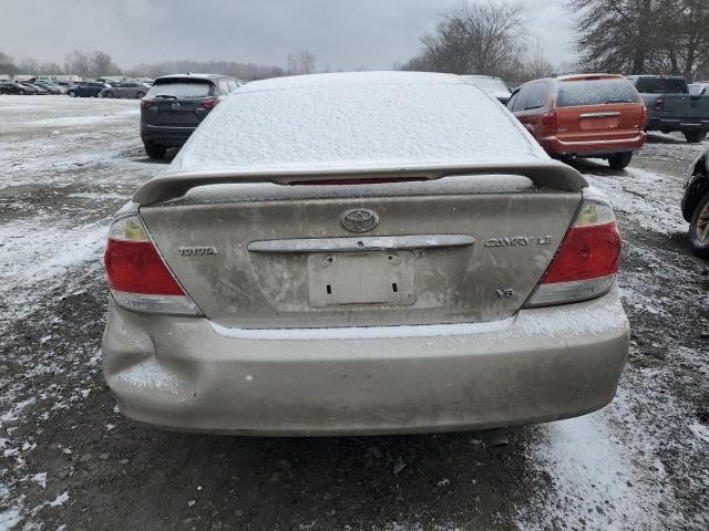 2005 Toyota Camry LE