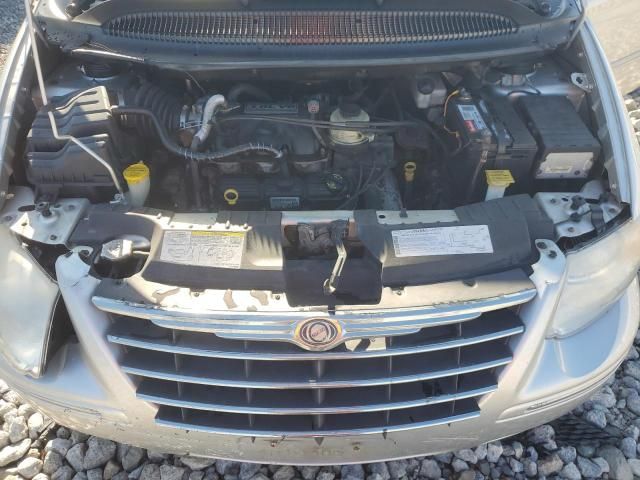 2006 Chrysler Town & Country Limited