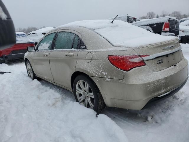 2013 Chrysler 200 Touring