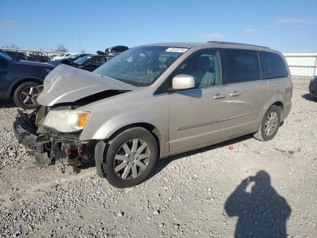 2013 Chrysler Town & Country Touring