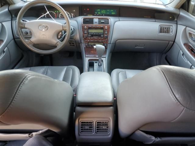 2002 Toyota Avalon XL