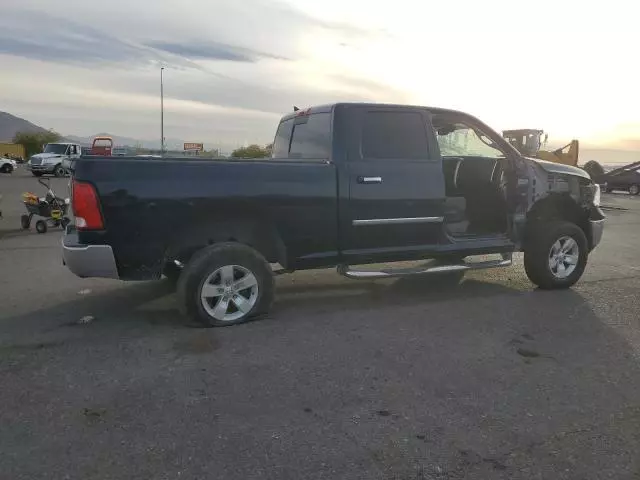 2015 Dodge RAM 1500 SLT