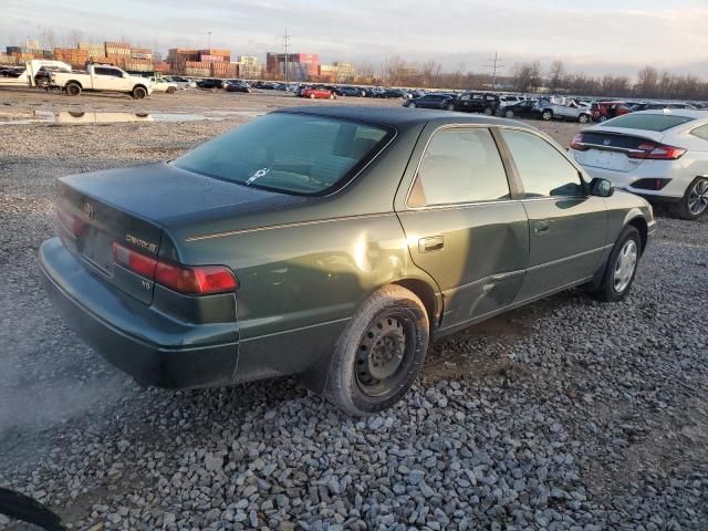 1999 Toyota Camry LE