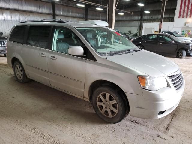 2010 Chrysler Town & Country Touring Plus