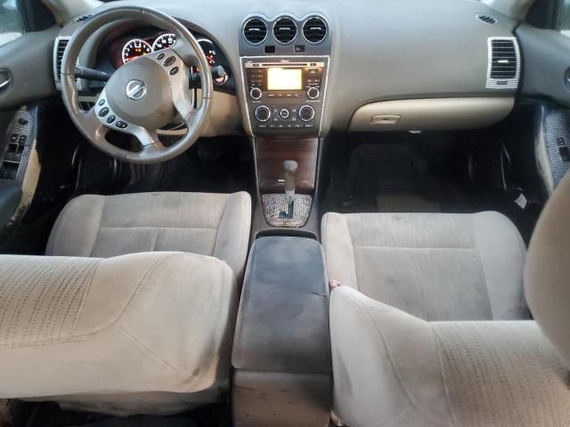 2010 Nissan Altima Base