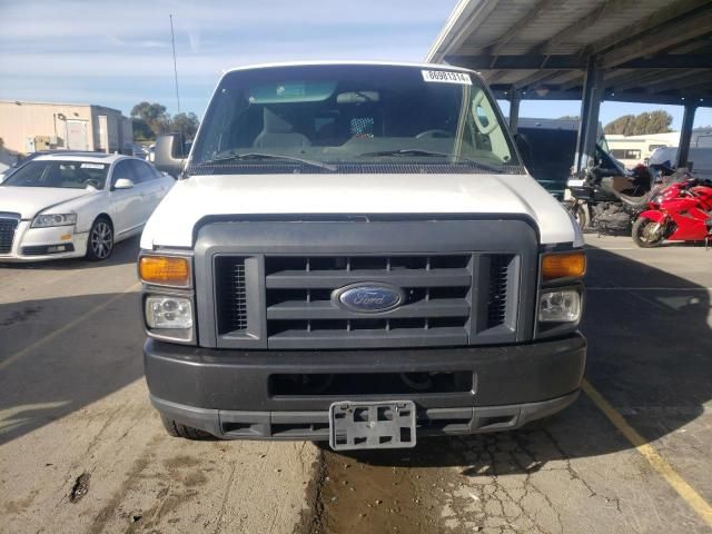 2013 Ford Econoline E250 Van