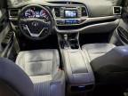 2015 Toyota Highlander LE