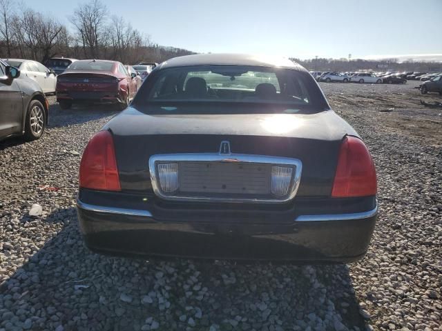 2008 Lincoln Town Car Signature Limited