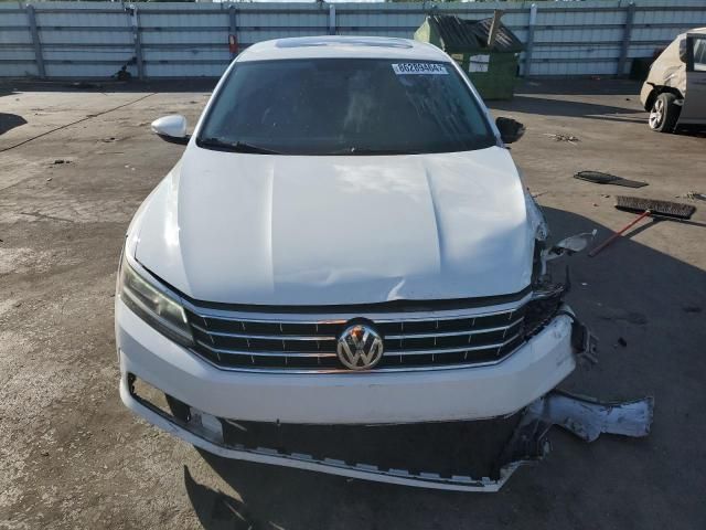 2018 Volkswagen Passat SE