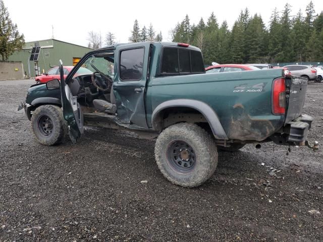 2000 Nissan Frontier Crew Cab XE