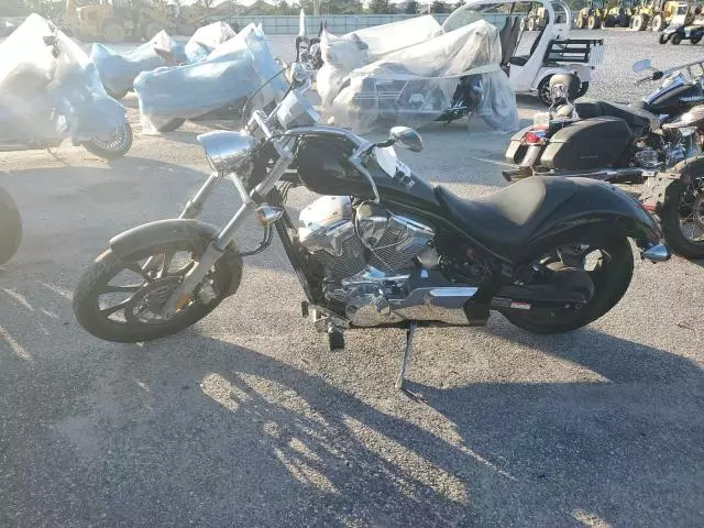 2010 Honda VT1300 CXA