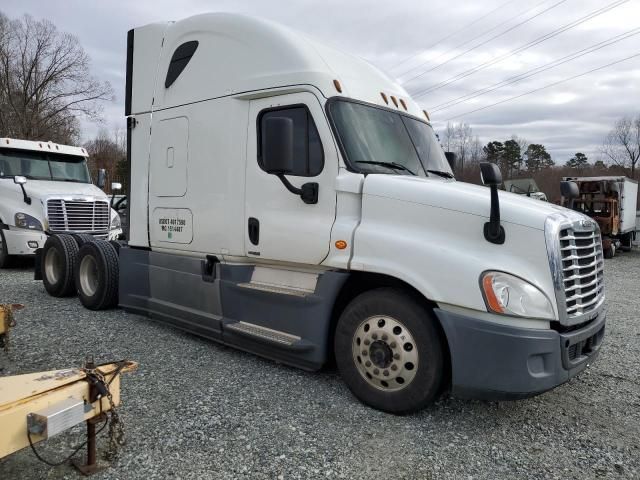 2018 Freightliner Cascadia 125