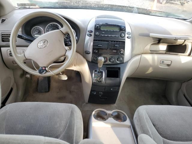 2006 Toyota Sienna CE