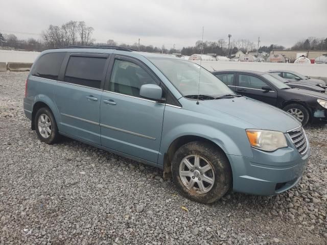 2010 Chrysler Town & Country Touring Plus