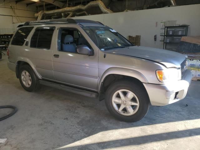 2002 Nissan Pathfinder LE