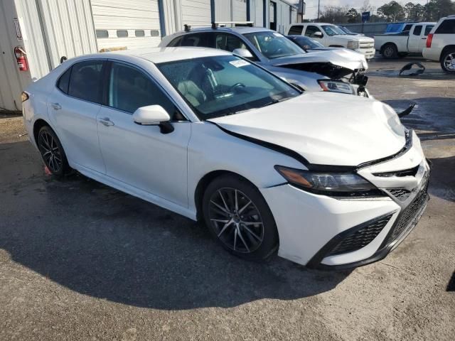 2021 Toyota Camry SE