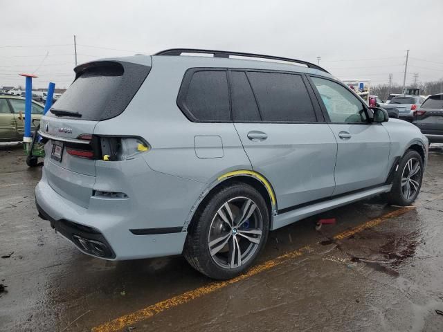 2025 BMW X7 M60I