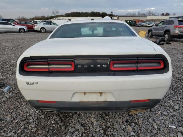 2015 Dodge Challenger SXT