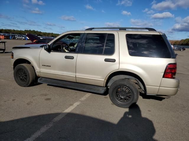 2004 Ford Explorer XLT