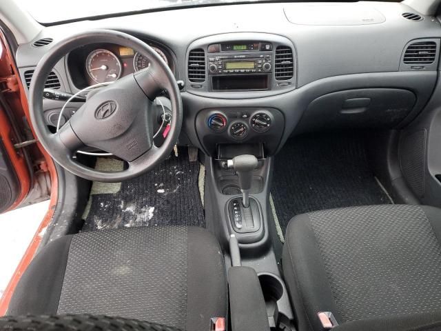 2008 Hyundai Accent Base