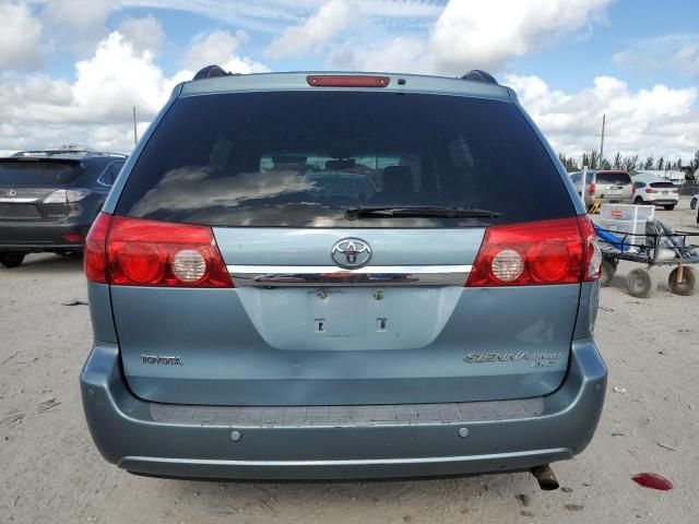 2006 Toyota Sienna XLE