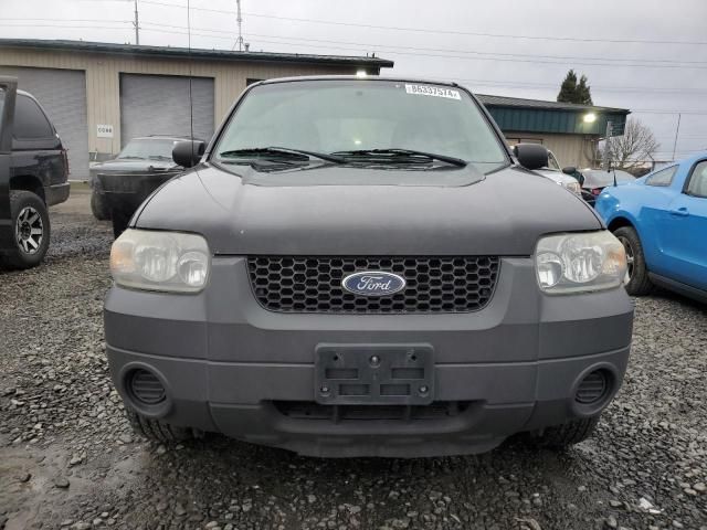 2005 Ford Escape XLS