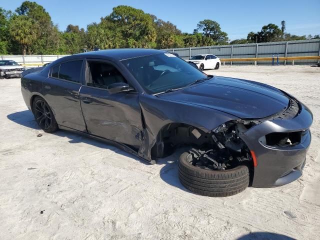 2017 Dodge Charger SXT