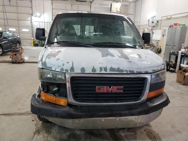 2003 GMC Savana G2500