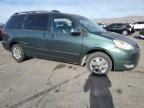 2004 Toyota Sienna XLE