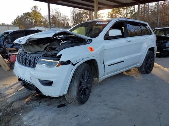 2020 Jeep Grand Cherokee Laredo