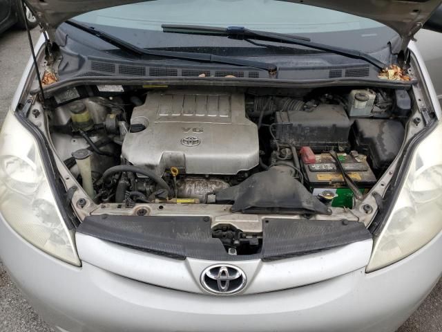 2009 Toyota Sienna CE