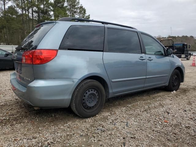 2010 Toyota Sienna CE