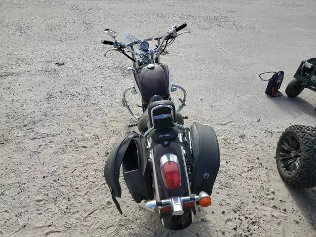 2002 Honda VT1100 C2