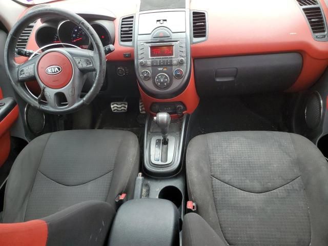 2010 KIA Soul +