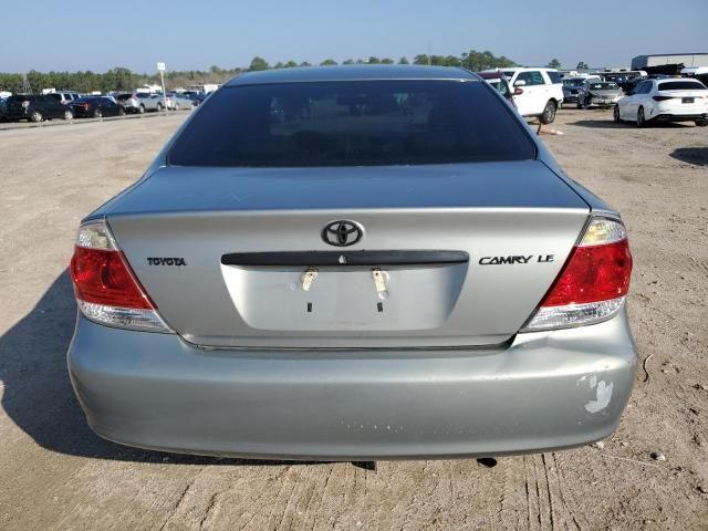 2005 Toyota Camry LE