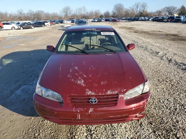 1999 Toyota Camry LE