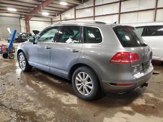 2014 Volkswagen Touareg V6