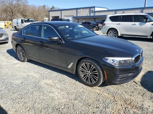 2019 BMW 530E