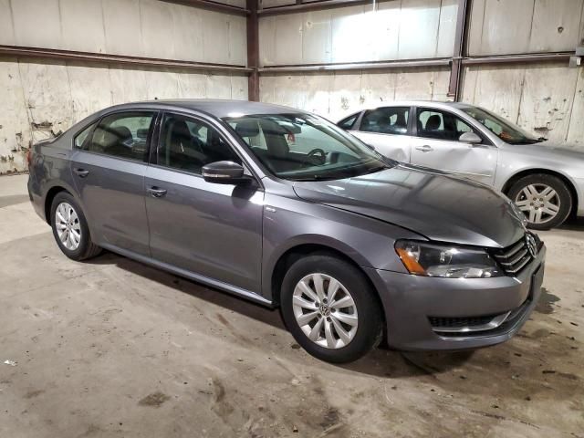 2015 Volkswagen Passat S