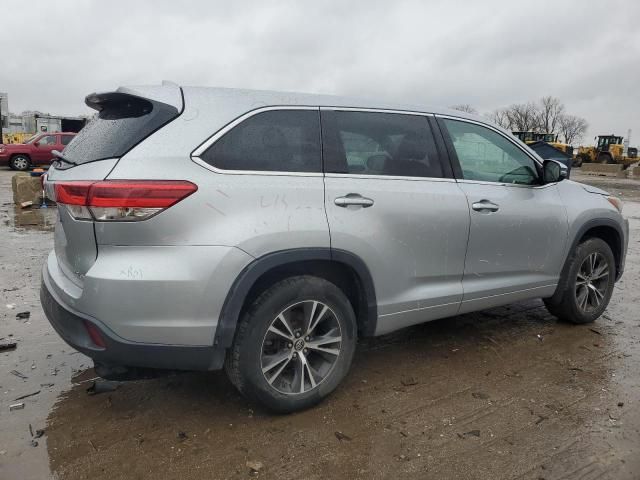 2018 Toyota Highlander LE